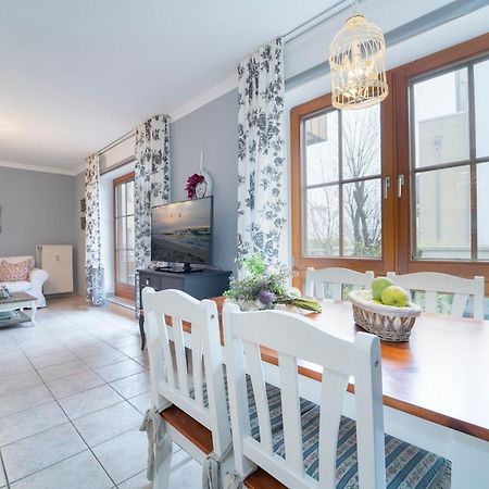 Seestrasse 43 Wohnung 3 ชาร์บอยท์ซ ภายนอก รูปภาพ