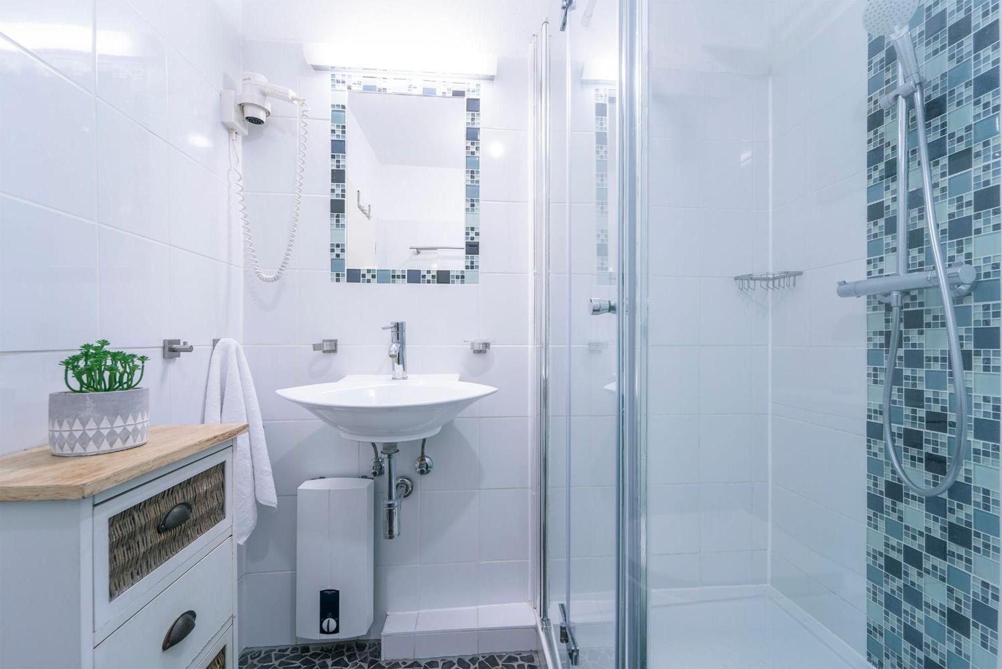 Seestrasse 43 Wohnung 3 ชาร์บอยท์ซ ภายนอก รูปภาพ